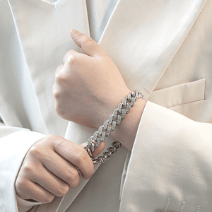 Silvery Chain-Link Bracelet for Men